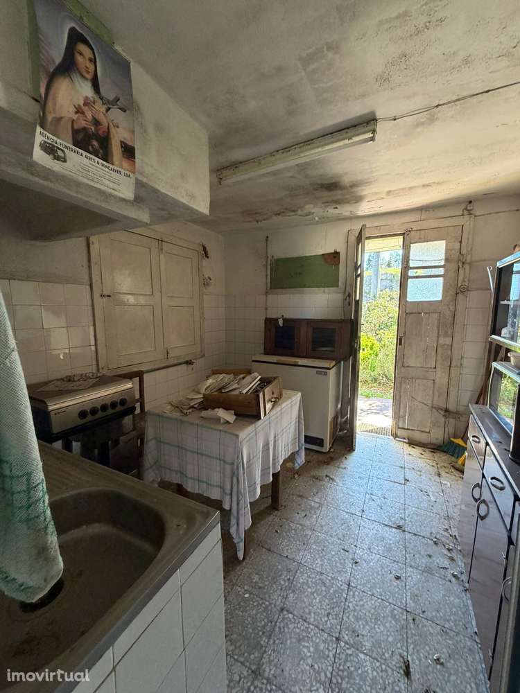 Moradia T3+1 - S. Cristovão de Nogueira , Cinfães - Grande imagem: 3/9