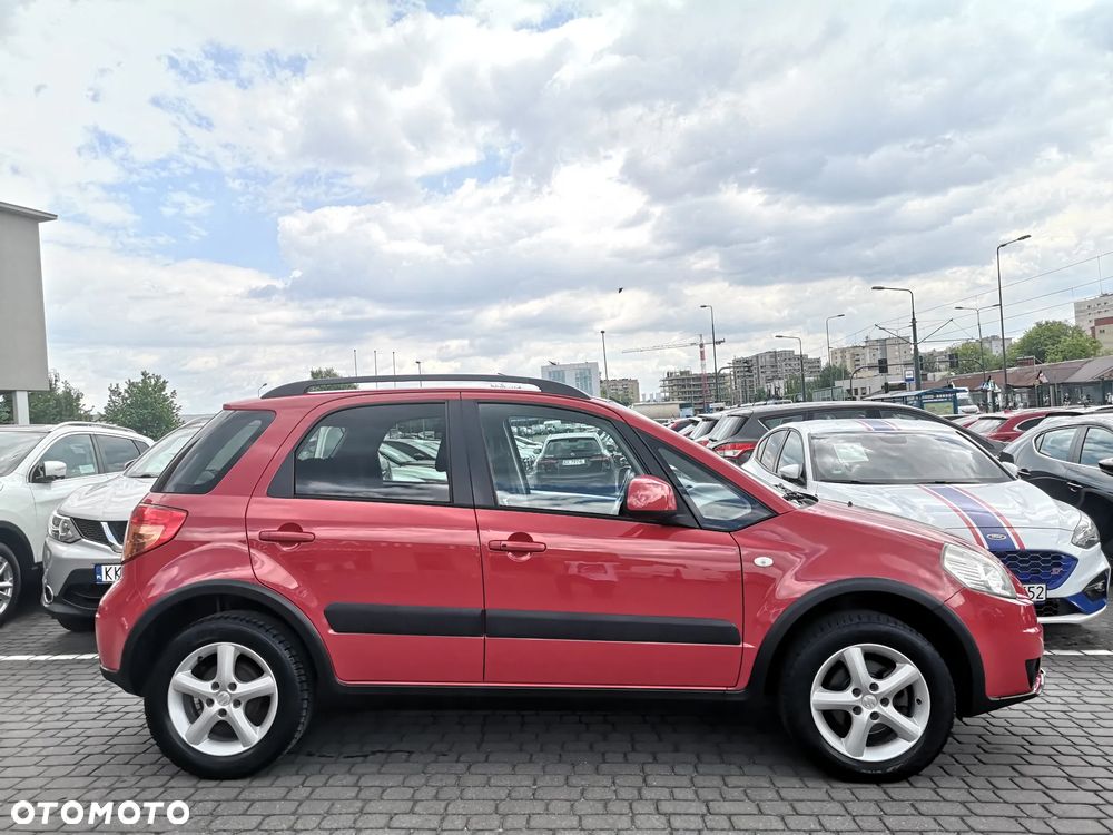 Suzuki SX4 1.6 VVT 4x4 Comfort - 5