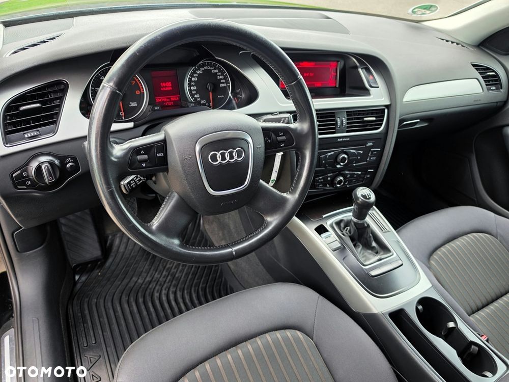 Audi A4 Avant 1.8 TFSI Attraction - 26