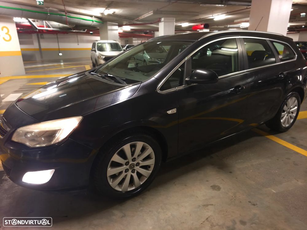 Opel Astra Sports Tourer 1.7 CDTi Cosmo - 3