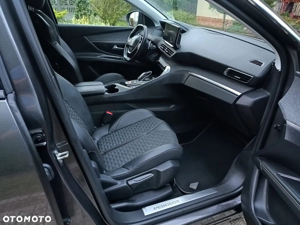 Peugeot 3008 1.5 BlueHDi Road Trip S&S EAT8 - 14