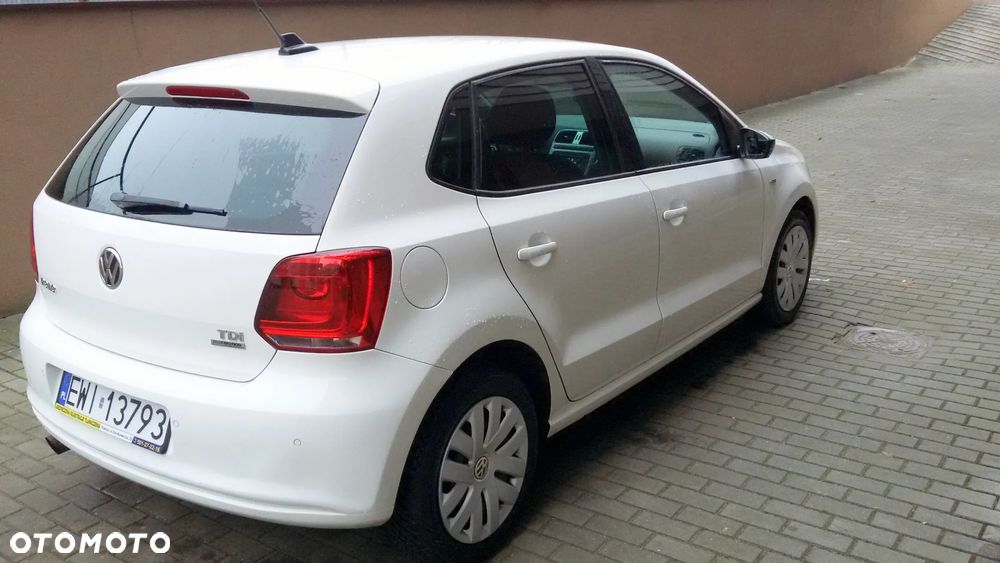 Volkswagen Polo 1.6 TDI DPF BlueMot Highline - 4