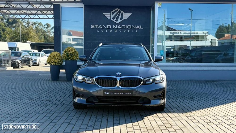BMW 330 - 3