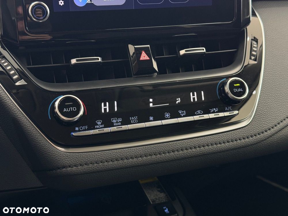 Toyota Corolla 1.8 Hybrid Executive - 25