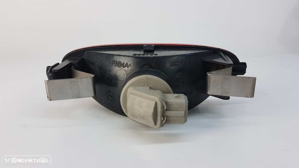 FAROLIM TRASEIRO CENTRAL PEUGEOT 206 BERLINA XT - 3