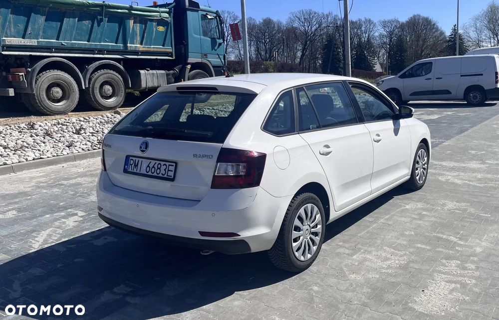 Skoda RAPID - 4
