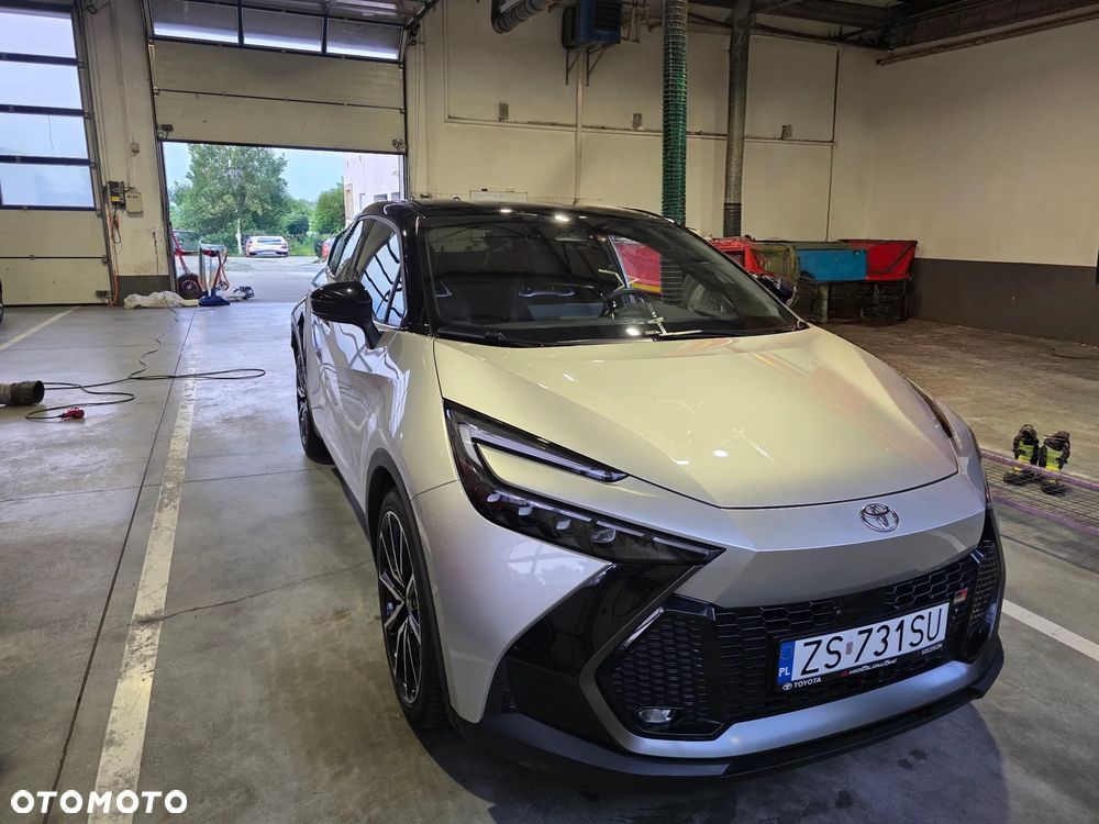 Toyota C-HR - 16