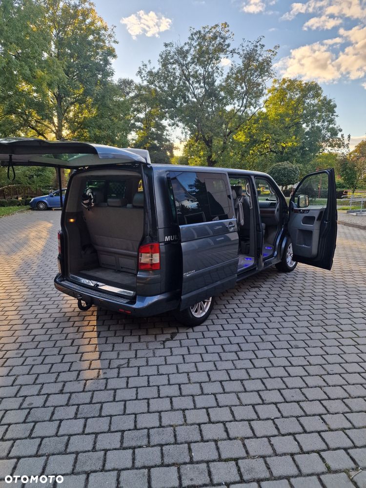 Volkswagen Multivan 2006 photo 3