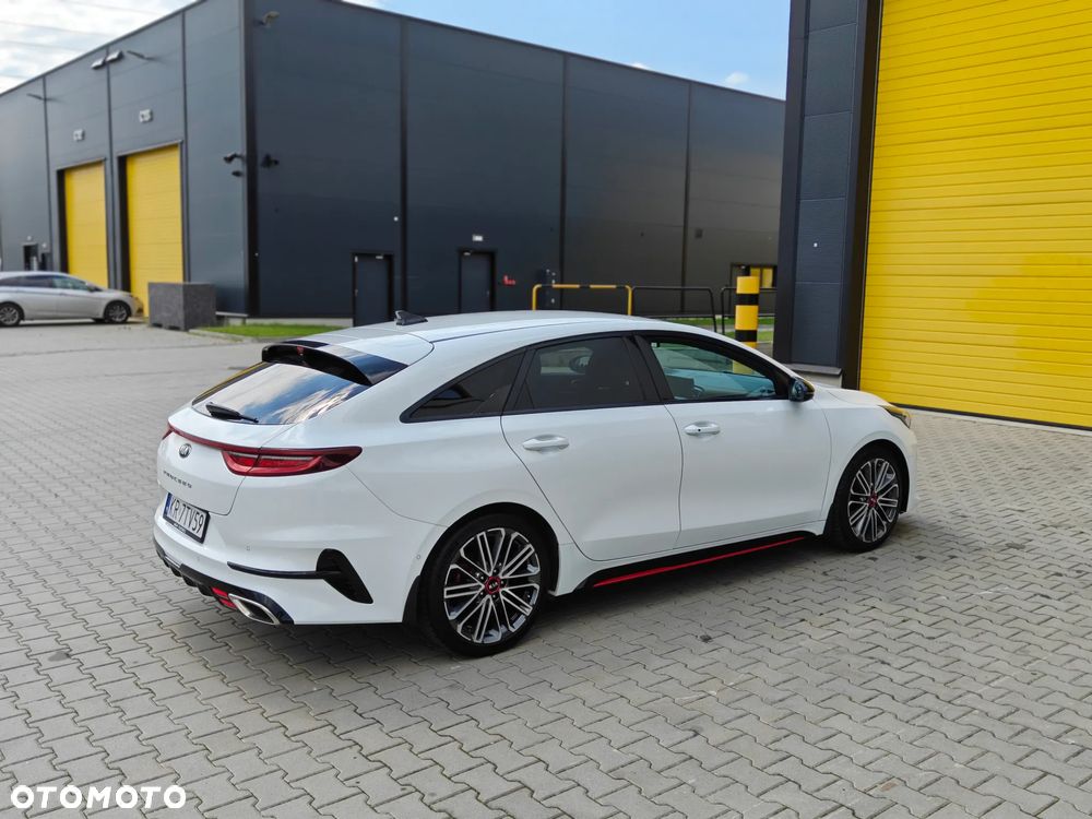Kia ProCeed - 6