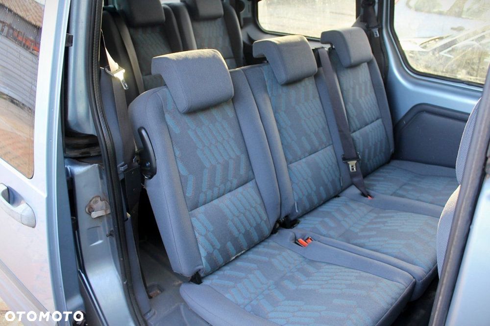 Ford Transit Connect MK1 2007 1.8TDCI (MASKA, ZDERZAK, LAMPA, BŁOTNIK, DRZWI, SZYBA, FOTEL) - 14