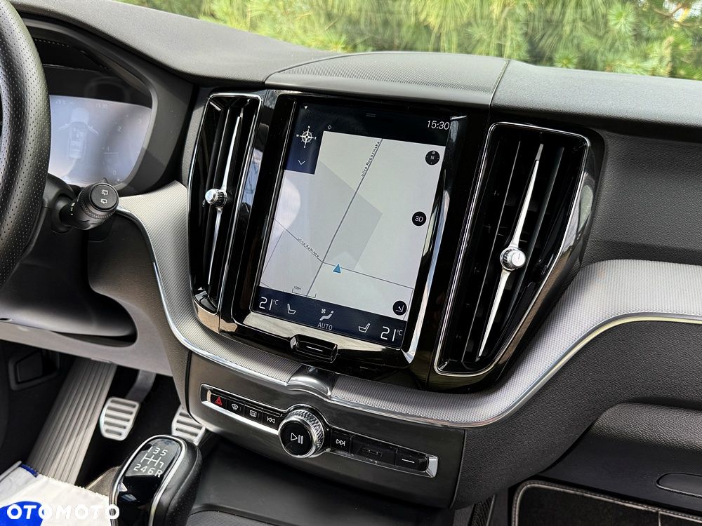 Volvo XC 60 D3 R-Design - 34