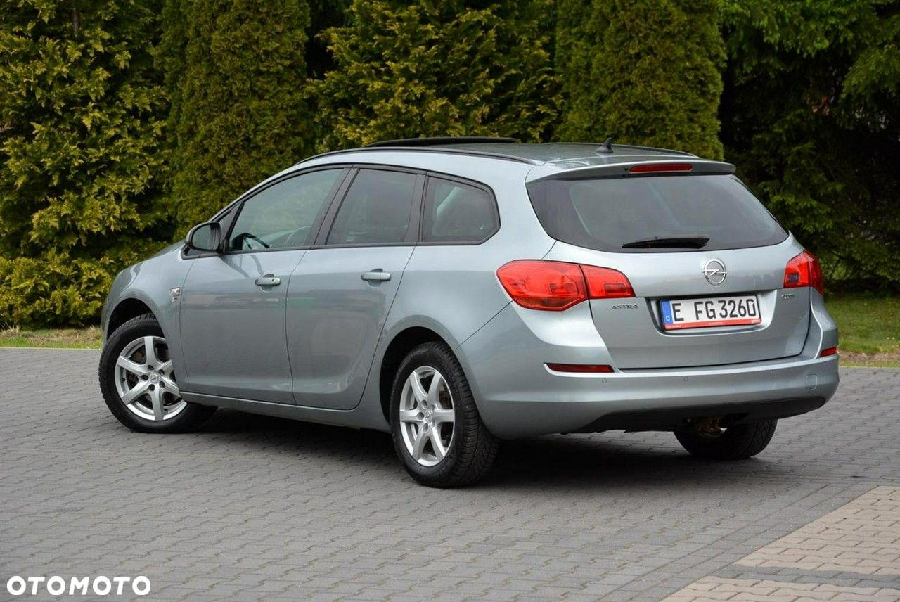 Opel Astra - 6