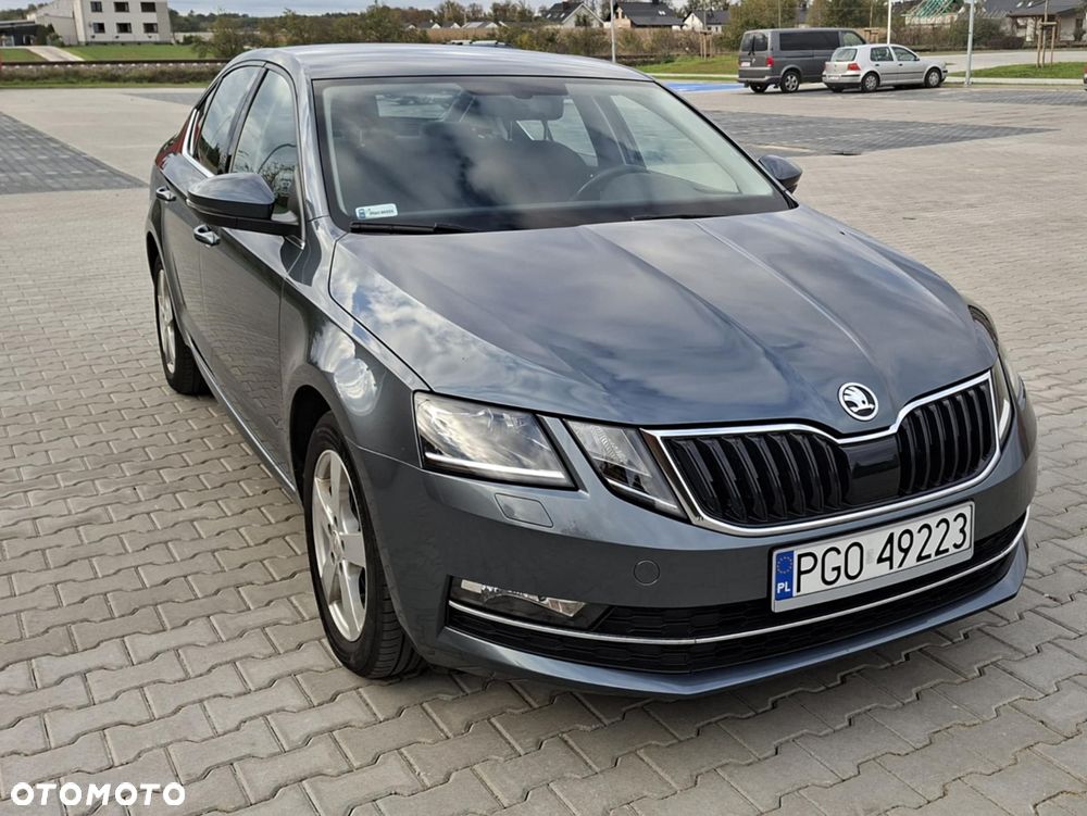 Skoda Octavia 2.0 TDI Style DSG - 1