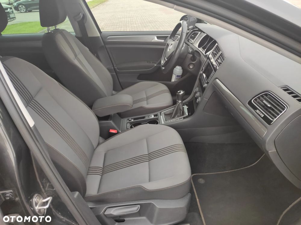 Volkswagen Golf 1.6 TDI BlueMotion Technology Allstar - 17