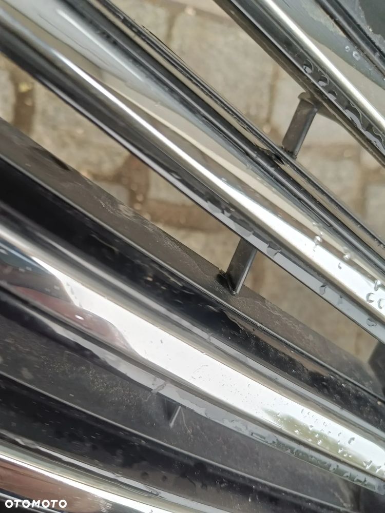 Grill VW Passat B7 Atrapa Chłodnicy Kratka 3AA853653 3AA853651 - 29