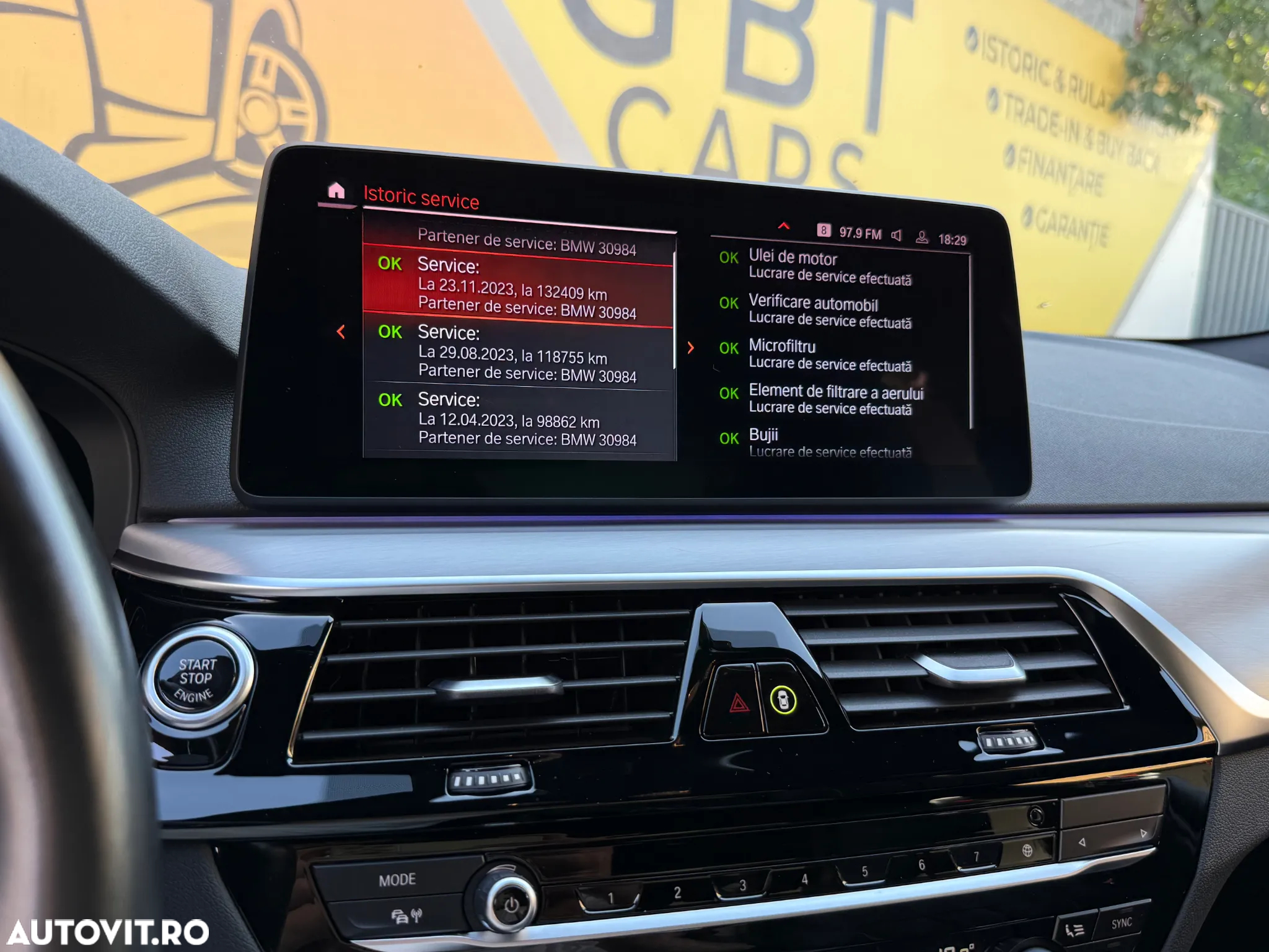 BMW Seria 5 530i AT MHEV - 22