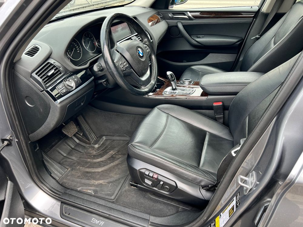 BMW X3 xDrive28i Advantage - 7