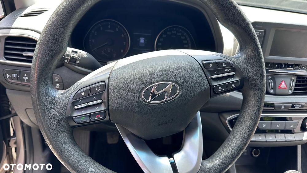 Hyundai i30 1.4 Classic + - 20