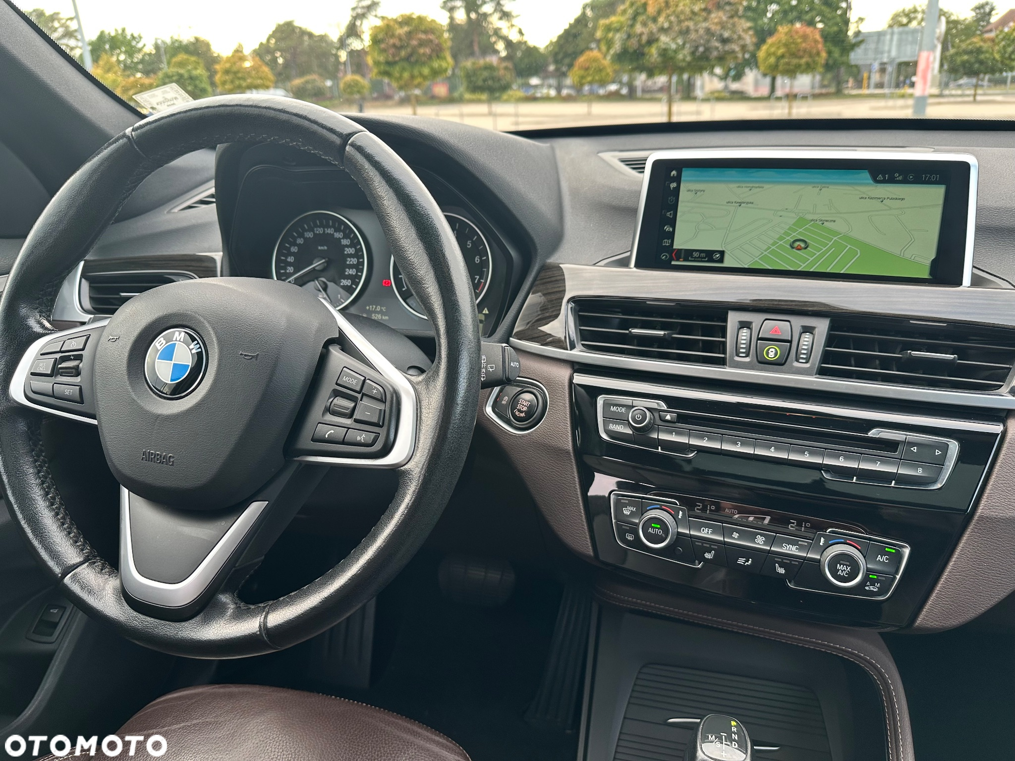 BMW X1 - 10