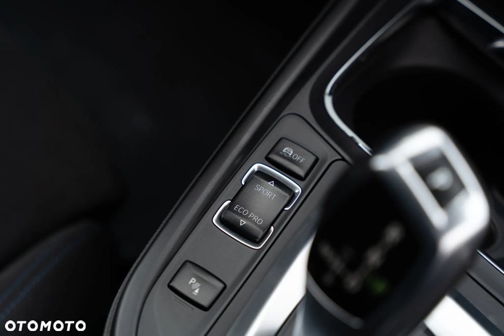 BMW Seria 3 - 37
