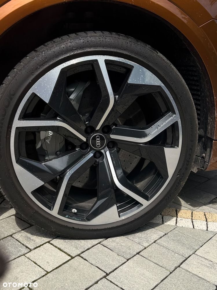 Audi RS Q8 - 7