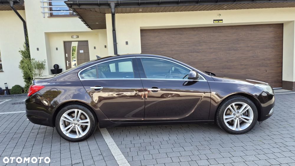 Opel Insignia 2.0 T Sport 4x4 - 5