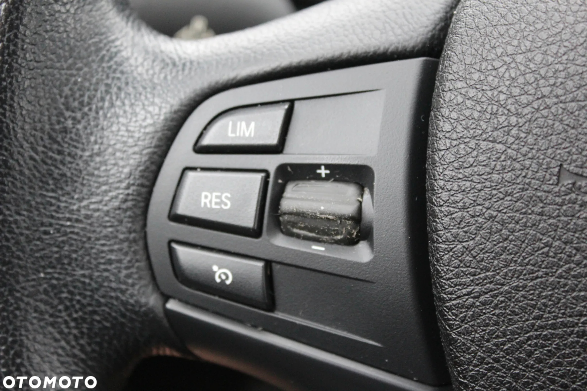 BMW Seria 3 320d Efficient Dynamics - 17