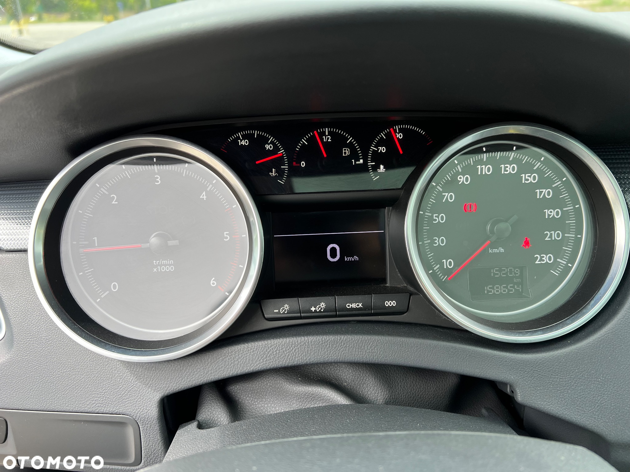 Peugeot 508 SW HDi FAP 140 Family - 30
