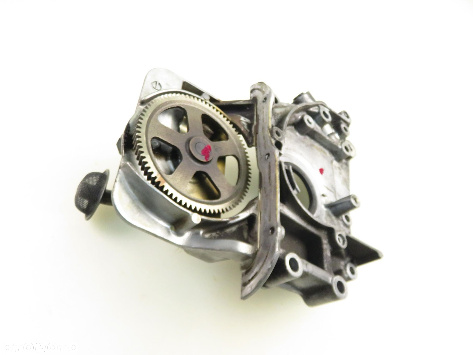POMPA OLEJU MAZDA 5 (CR19) 2.0 MZR-CD 143 - RF7J RF7J14100  RF7J - 8