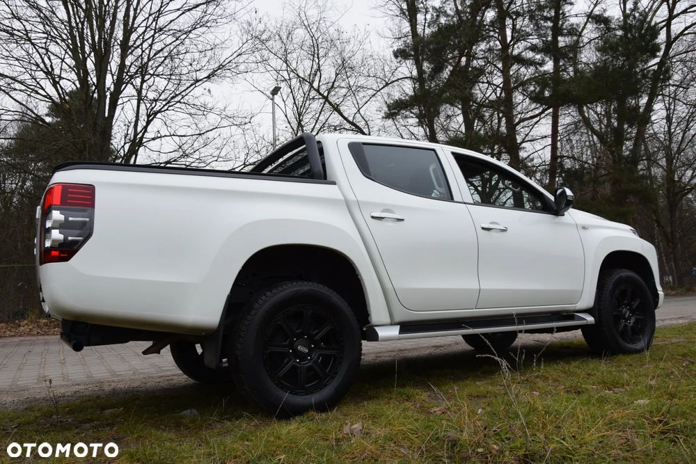 Mitsubishi L200 2.2 d DC Intense - 37