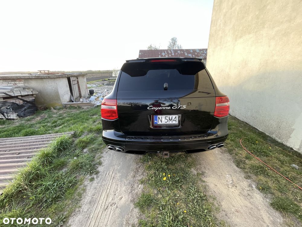 Porsche Cayenne - 5