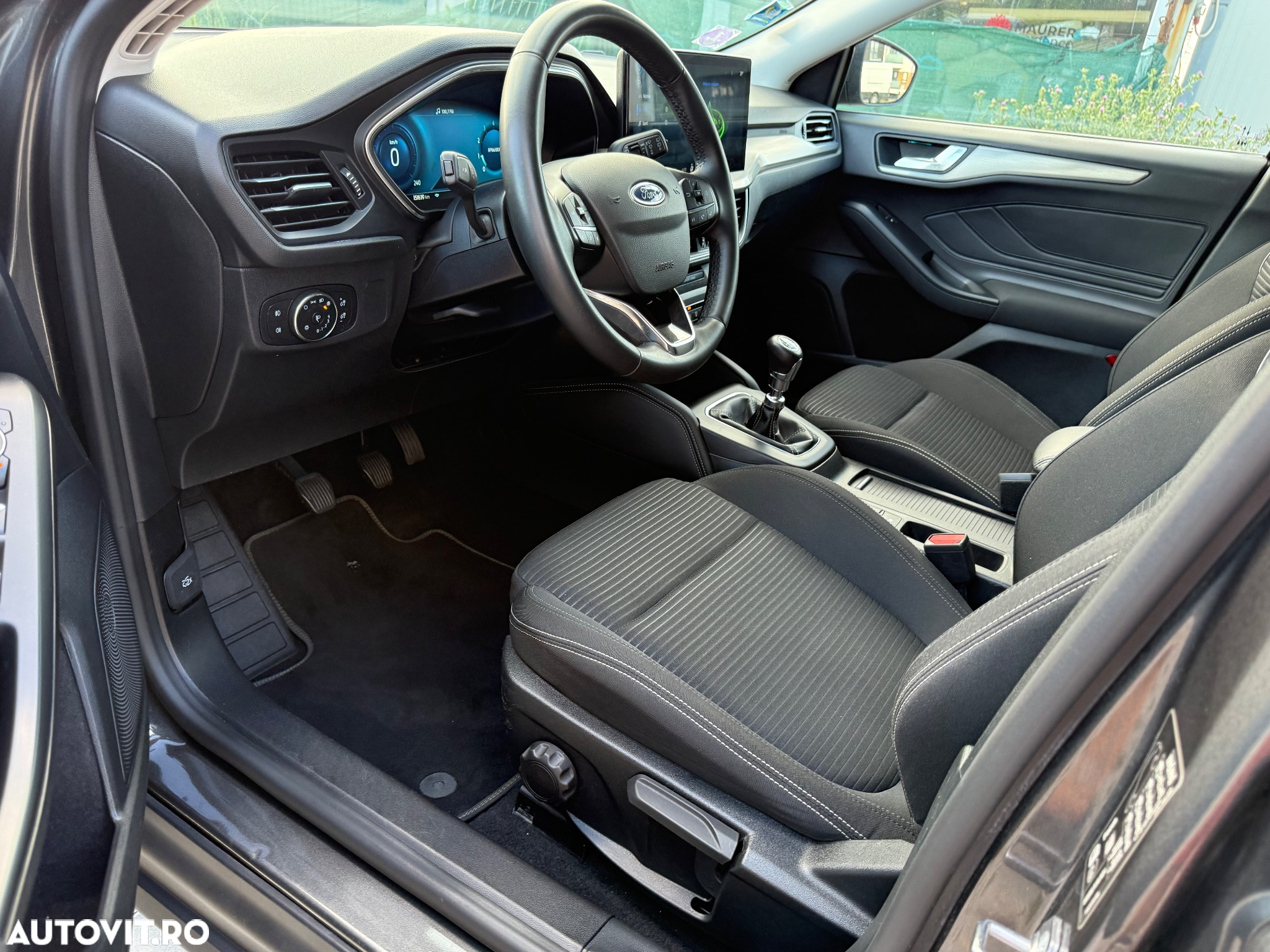Ford Focus 1.0 EcoBoost Titanium X - 16