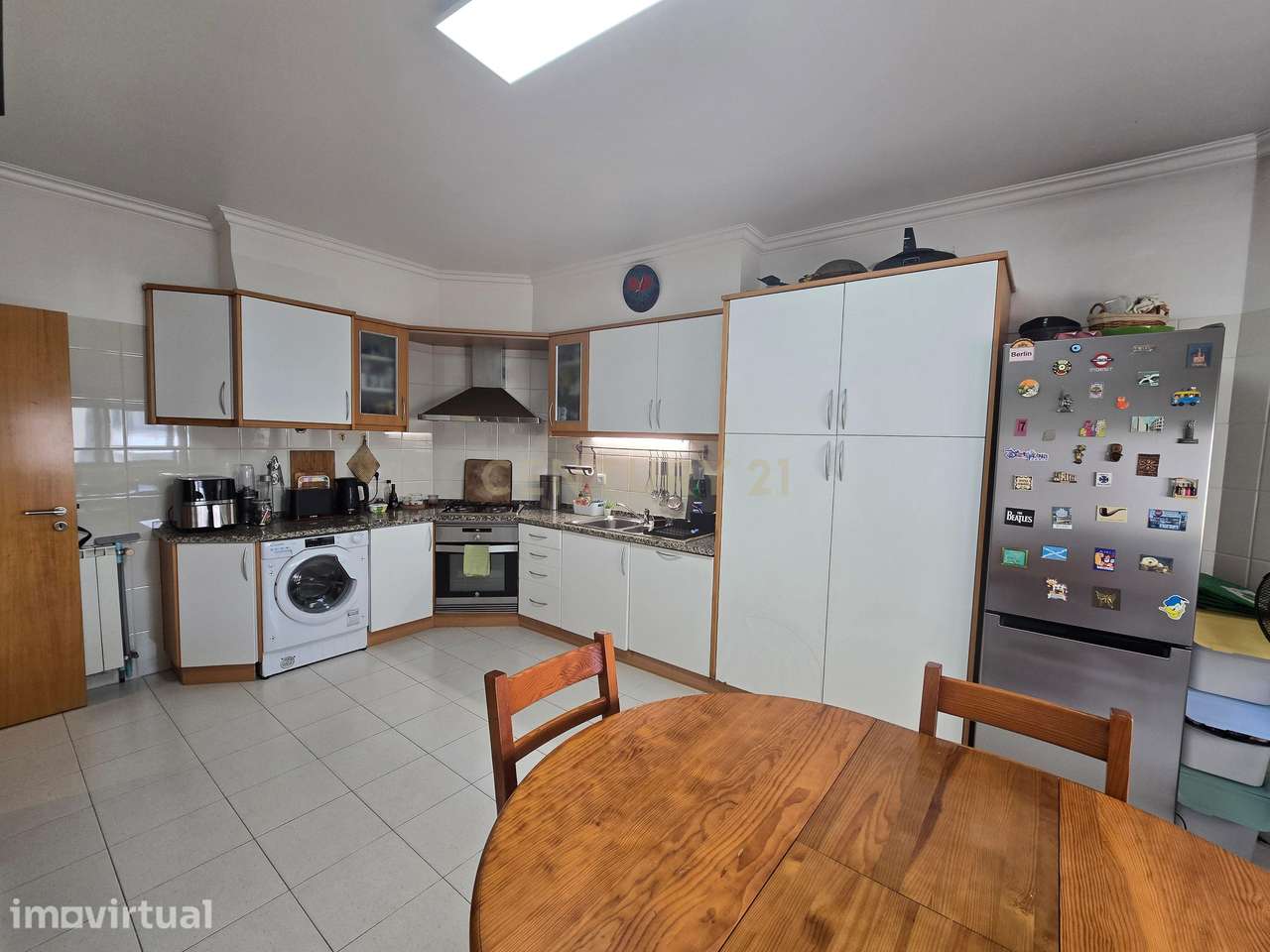 Apartamento T3 com Excelentes Áreas e Garagem na Urbanização Moinho do - Grande imagem: 5/39