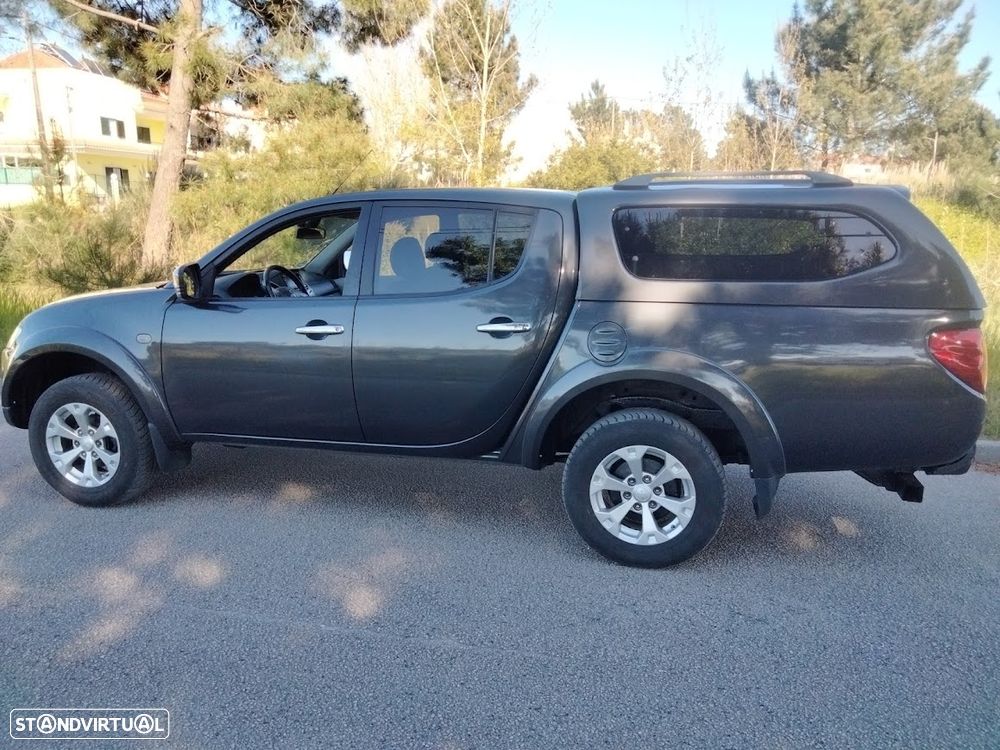 Mitsubishi L200 Pick Up 4x4 Auto DPF Intense Cabine Dupla - 7