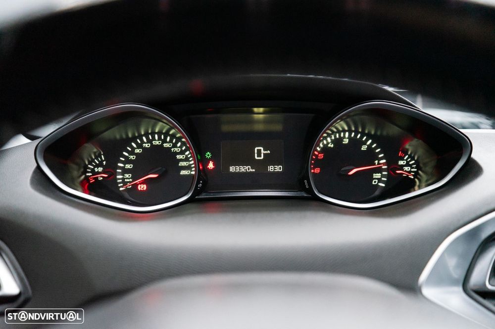 Peugeot 308 SW 1.6 BlueHDi Allure - 33