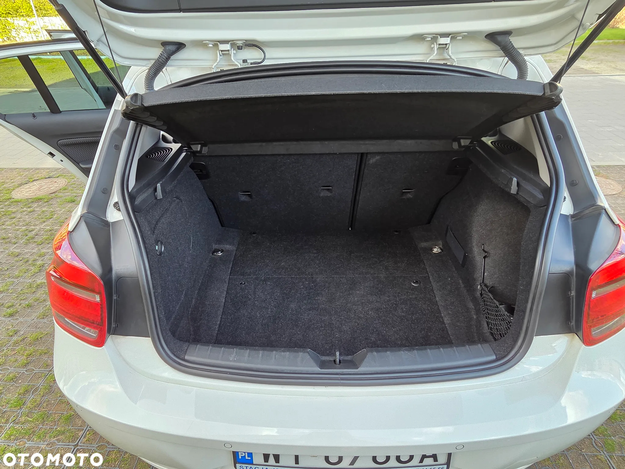 BMW Seria 1 120d - 14