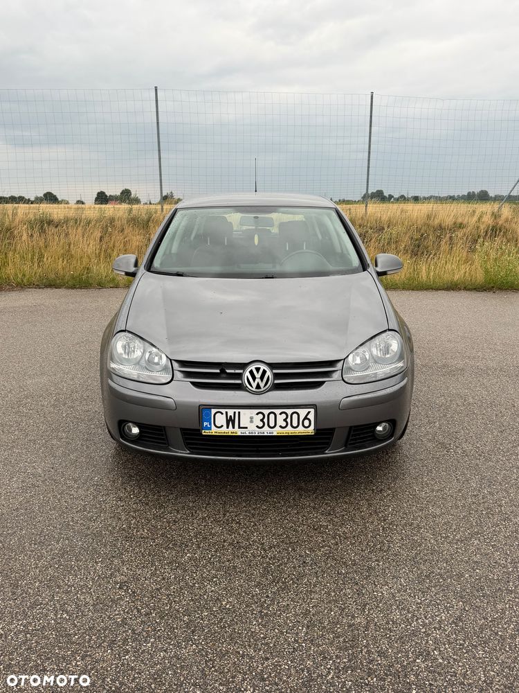 Volkswagen Golf 1.6 Trendline - 11
