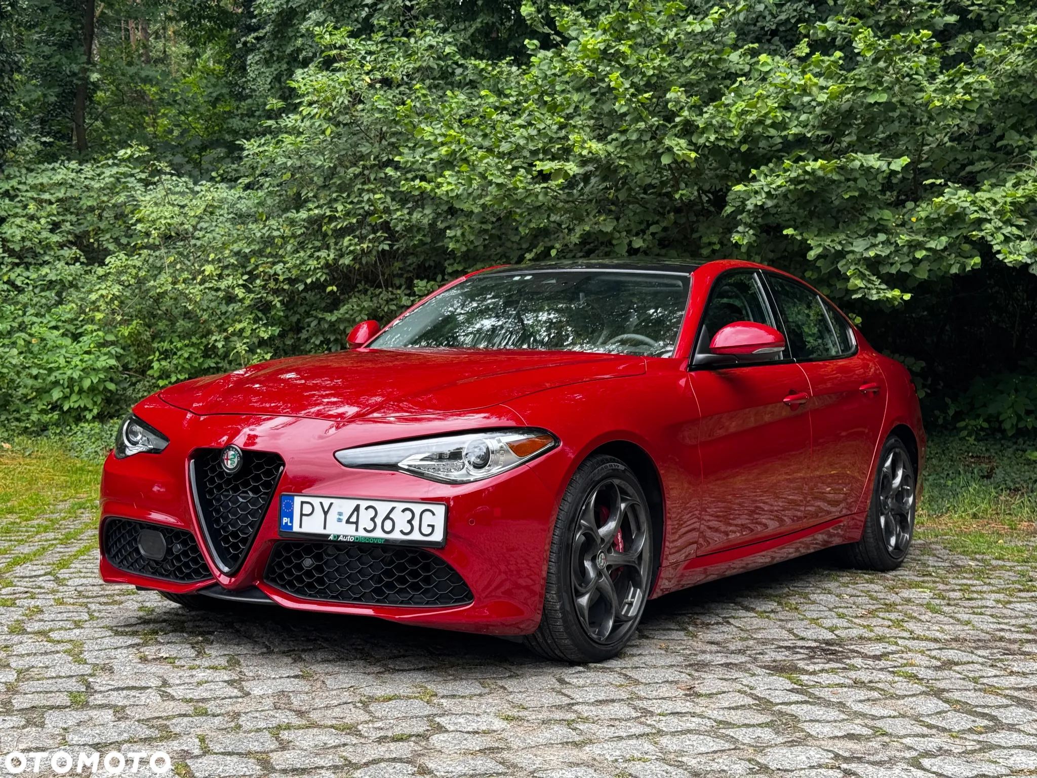 Alfa Romeo Giulia 2.0 Turbo 16V AT8-Q4 Veloce - 12