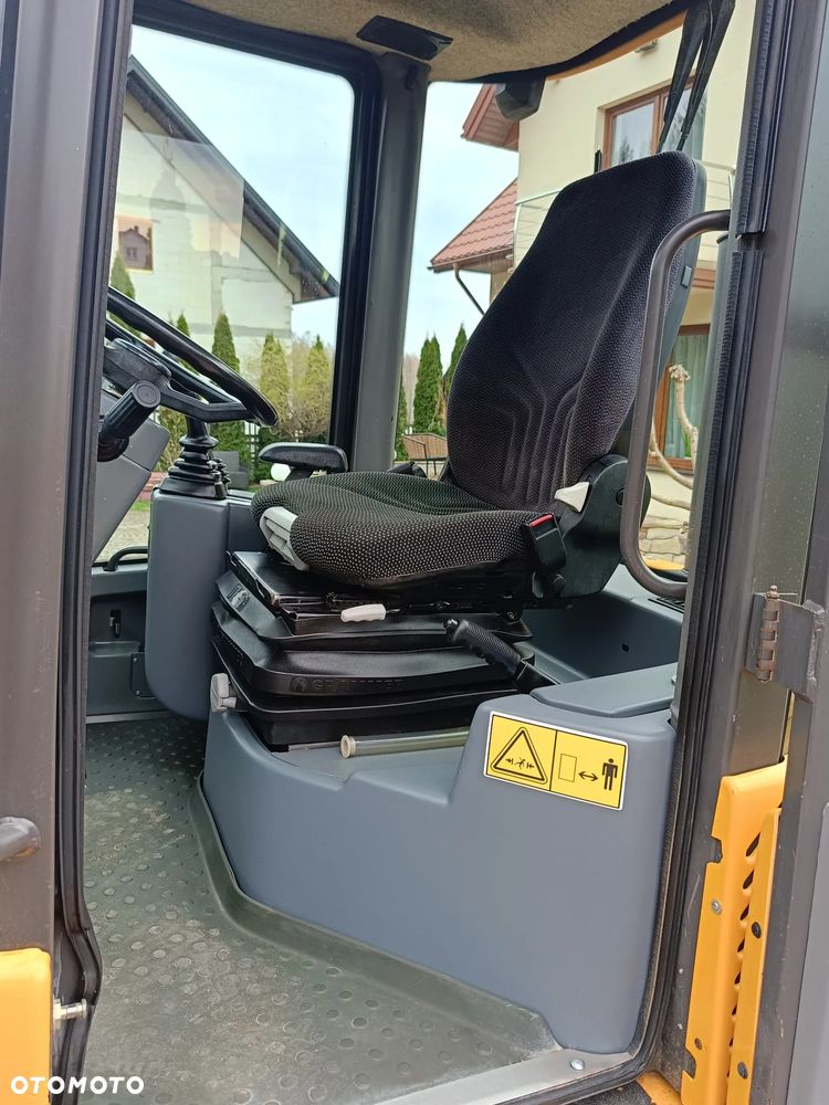 Volvo L30B -Z/X PRO - 18