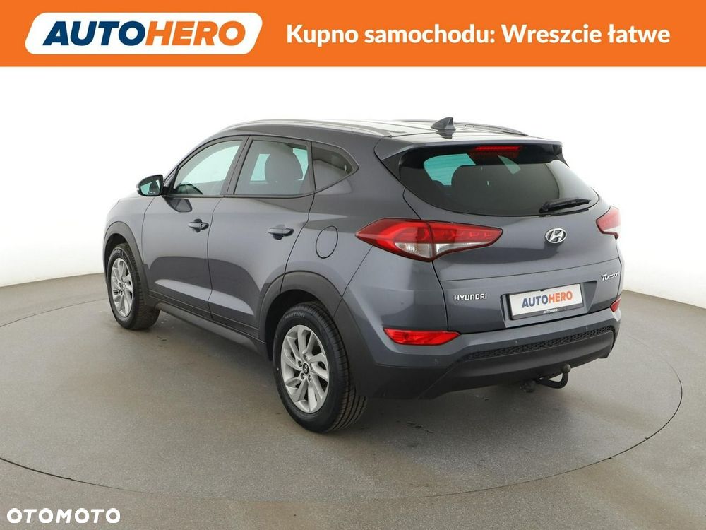 Hyundai Tucson 1.7 CRDI BlueDrive Style 2WD - 5