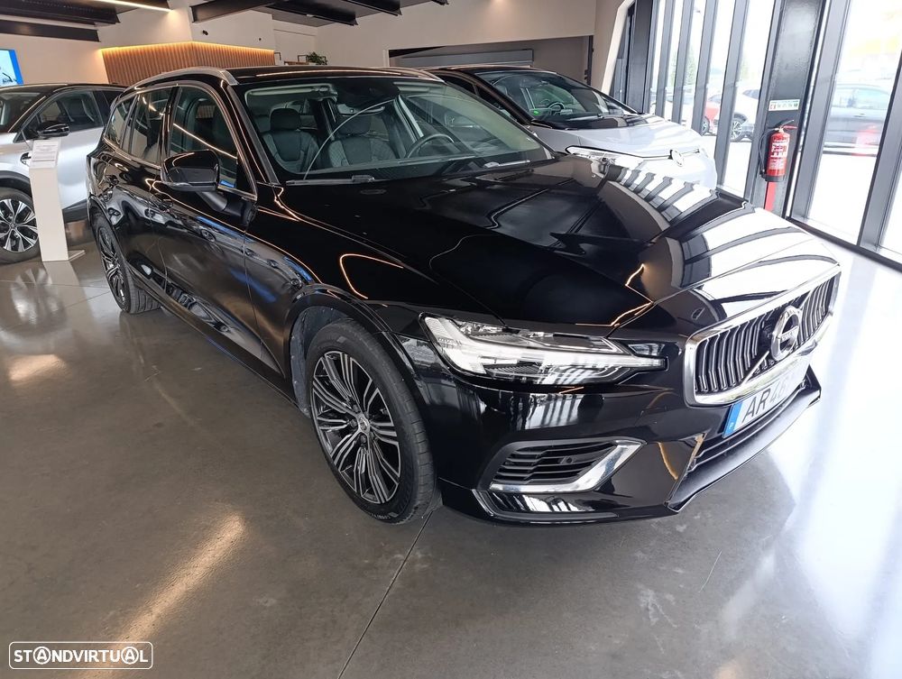 Volvo V60 2.0 T6 AWD TE Inscription Expression - 2