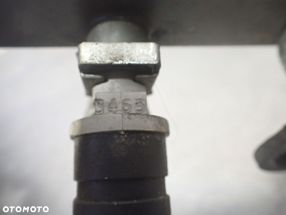 LISTWA WTRYSKOWA MITSUBISHI COLT CZ3 1.3 MR988977 - 10