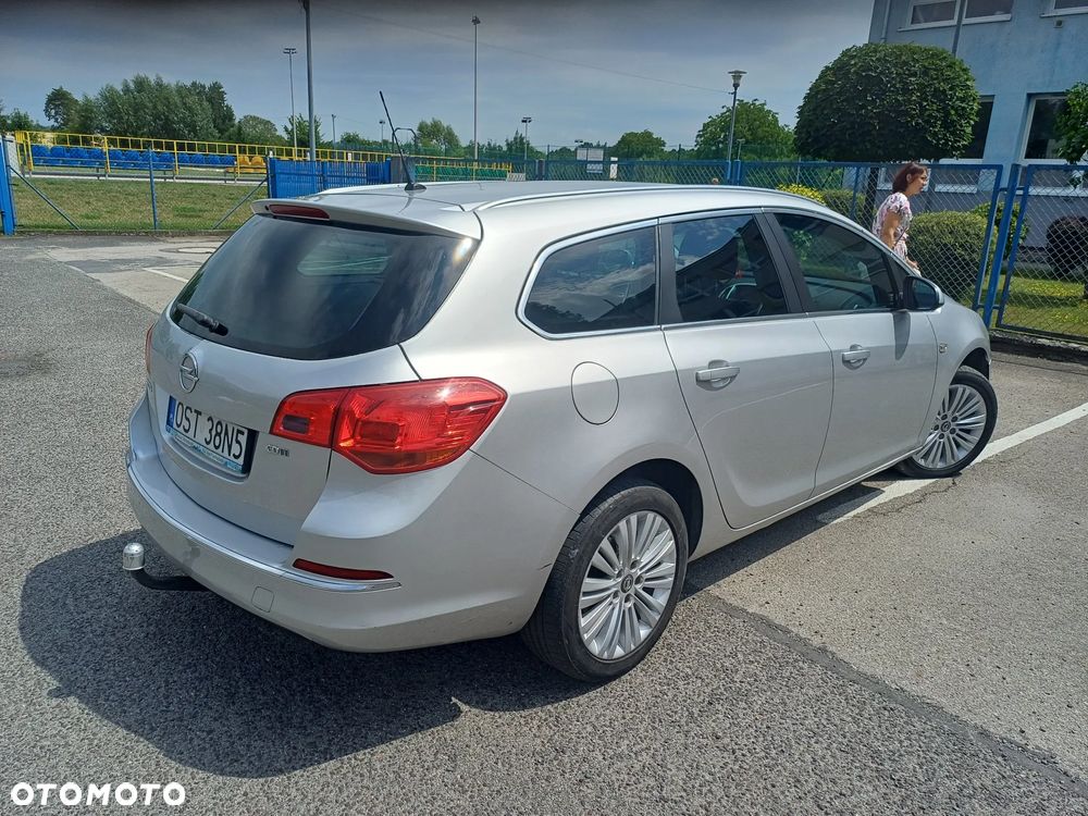 Opel Astra IV 1.6 CDTI Sport - 2