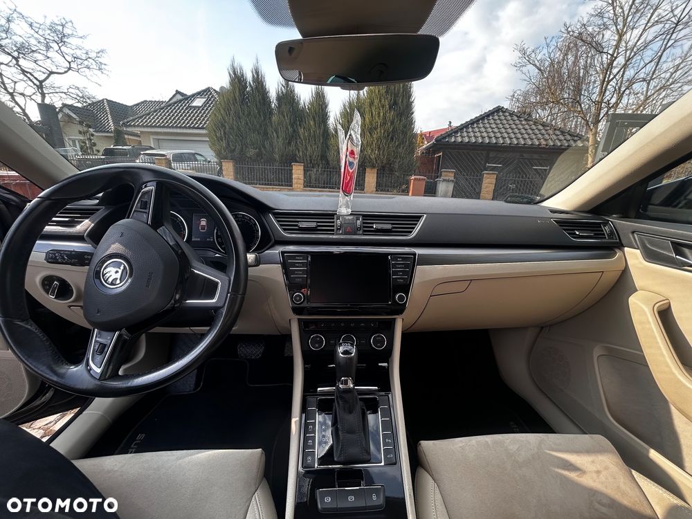 Skoda Superb 2.0 TDI Style DSG - 16
