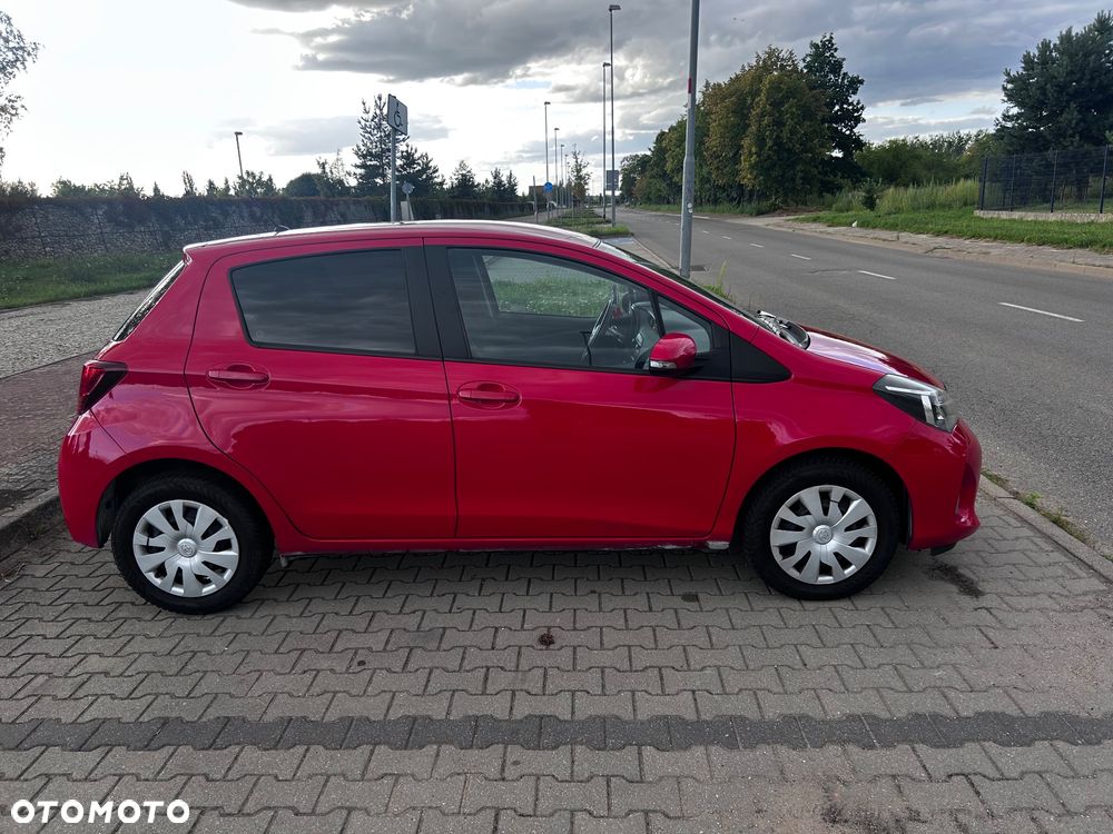 Toyota Yaris - 4