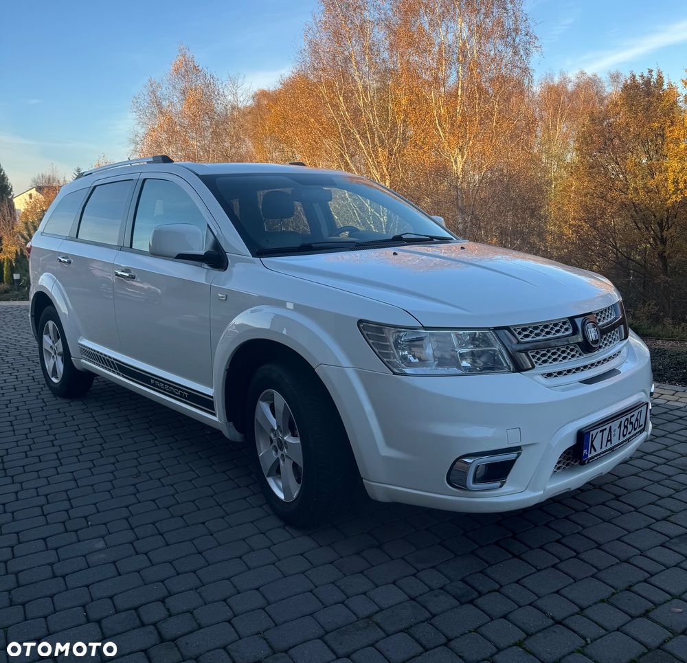 Fiat Freemont 2.0 Multijet 16V DPF Automatik Allrad Lounge - 3