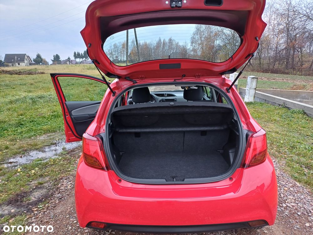 Toyota Yaris - 12