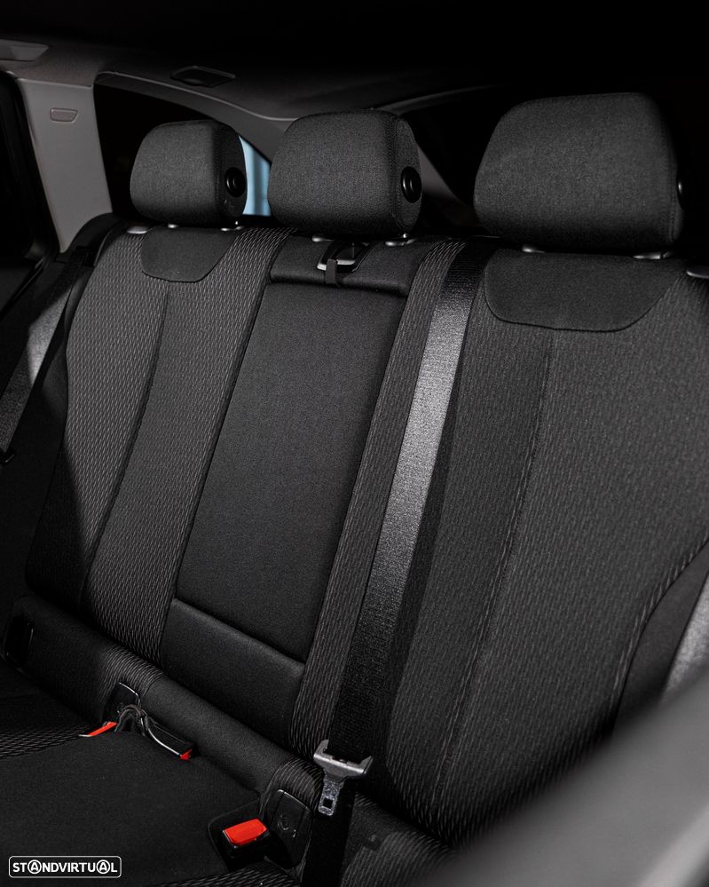 BMW 320 d Pack M - 22