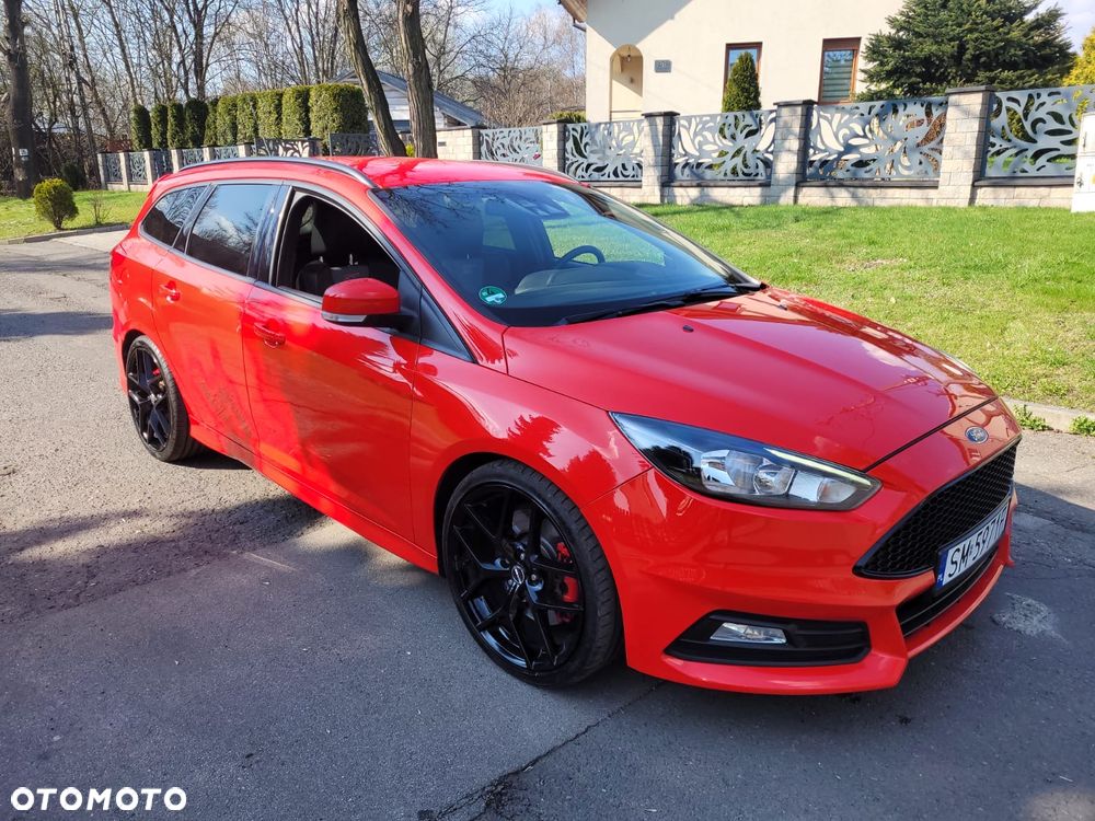 Ford Focus 2.0 EcoBoost ST - 7