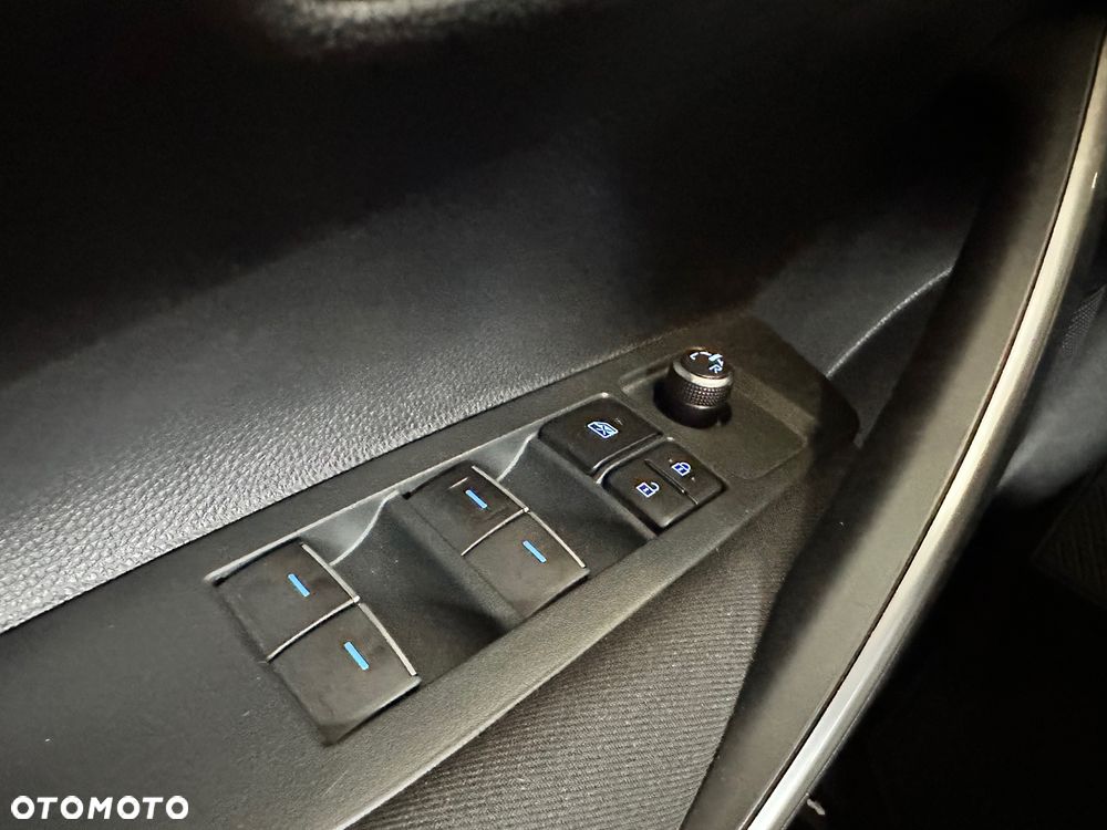 Toyota Corolla 1.5 Comfort MS - 23